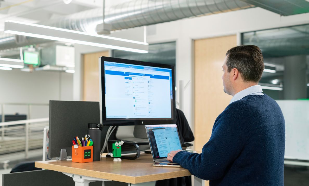 Building Thought Leadership Through LinkedIn Articles